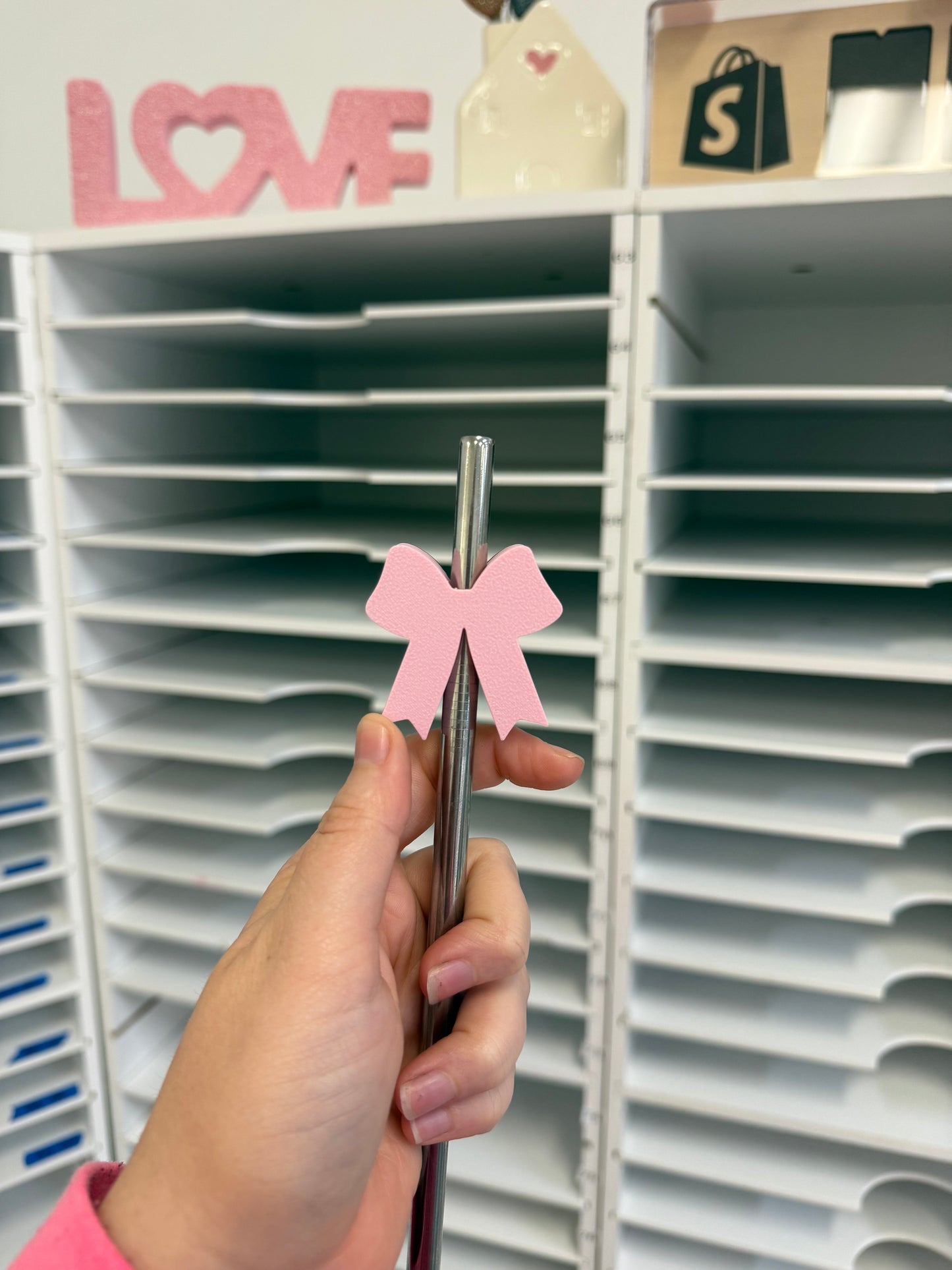 Checkered Coquette Bow - Straw Topper - Fits Up To 40oz - Friday New Releases